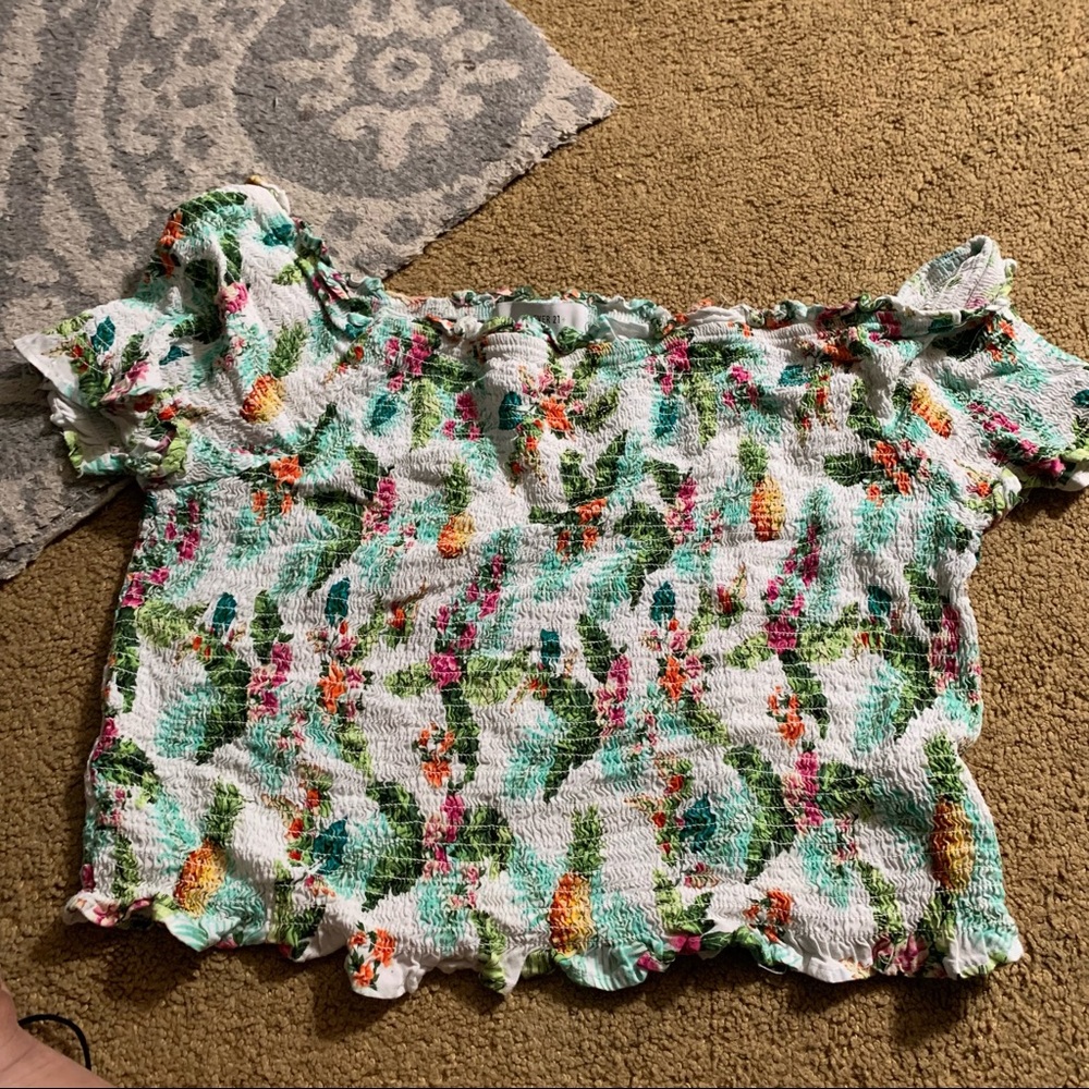 Forever 21 Tropical Print Crop Top